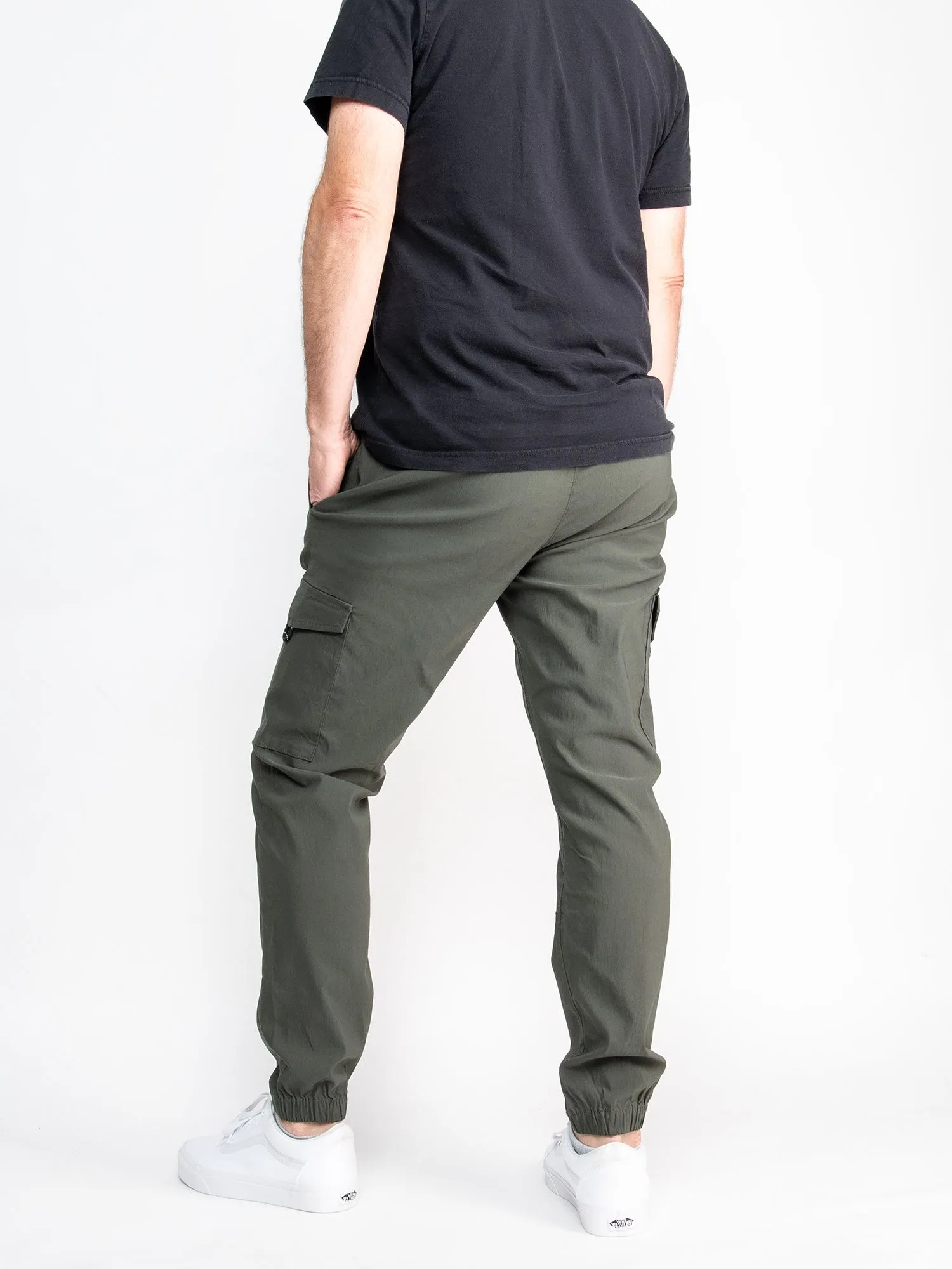 MEN'S TRECY PERFORMANCE TECH CARGO JOGGERS