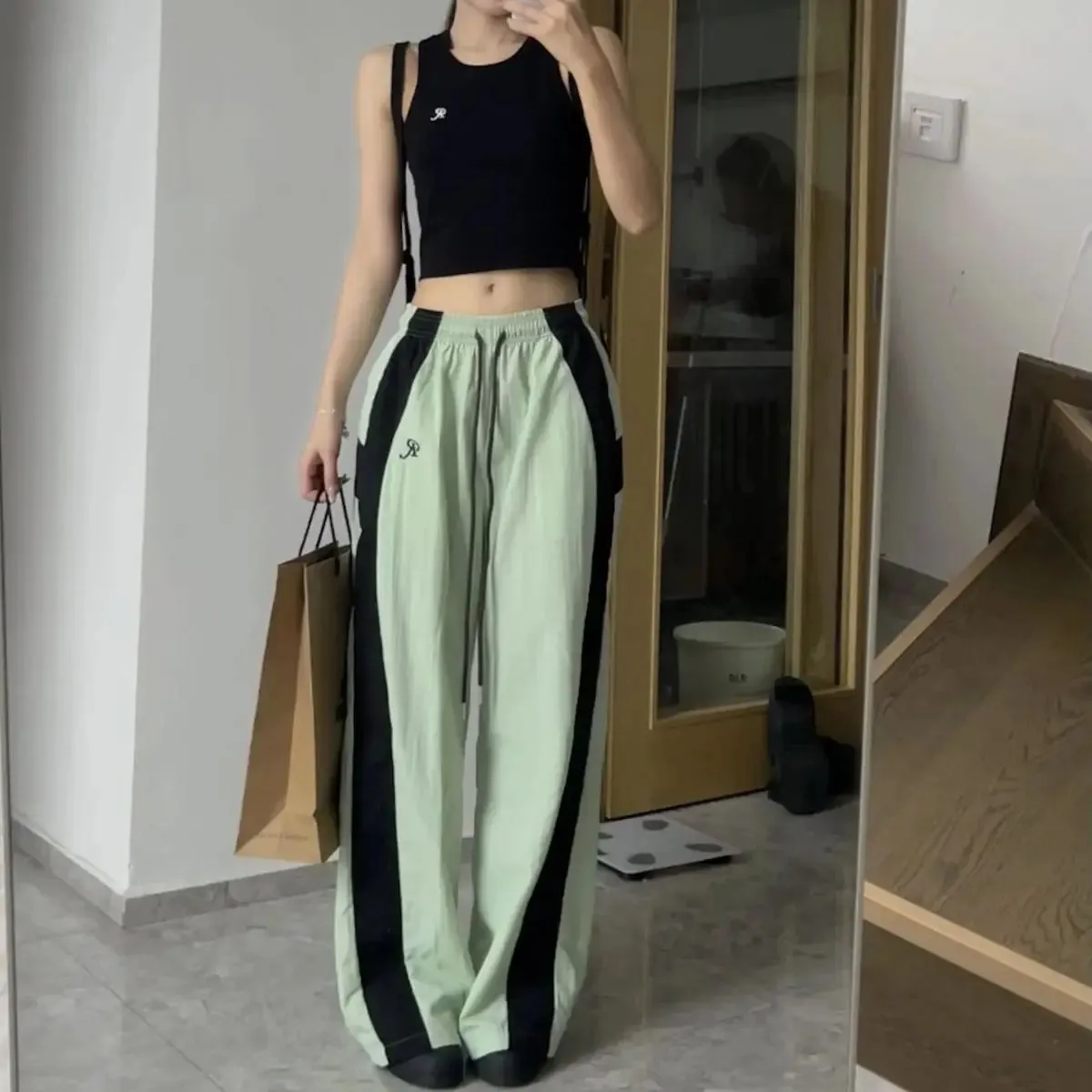 Oversized Contrast Stylish Stripe Parachute Pants