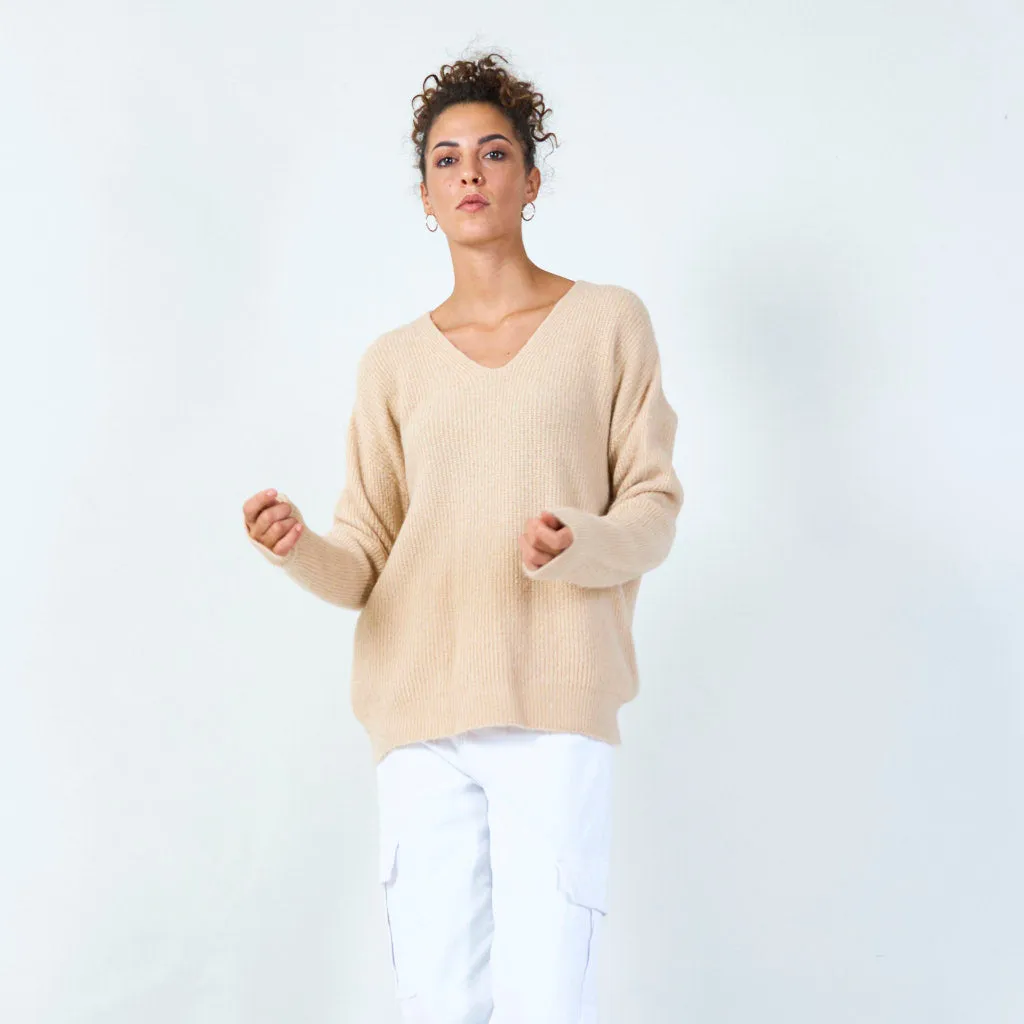 Ribbed v-neck sweater wholesale