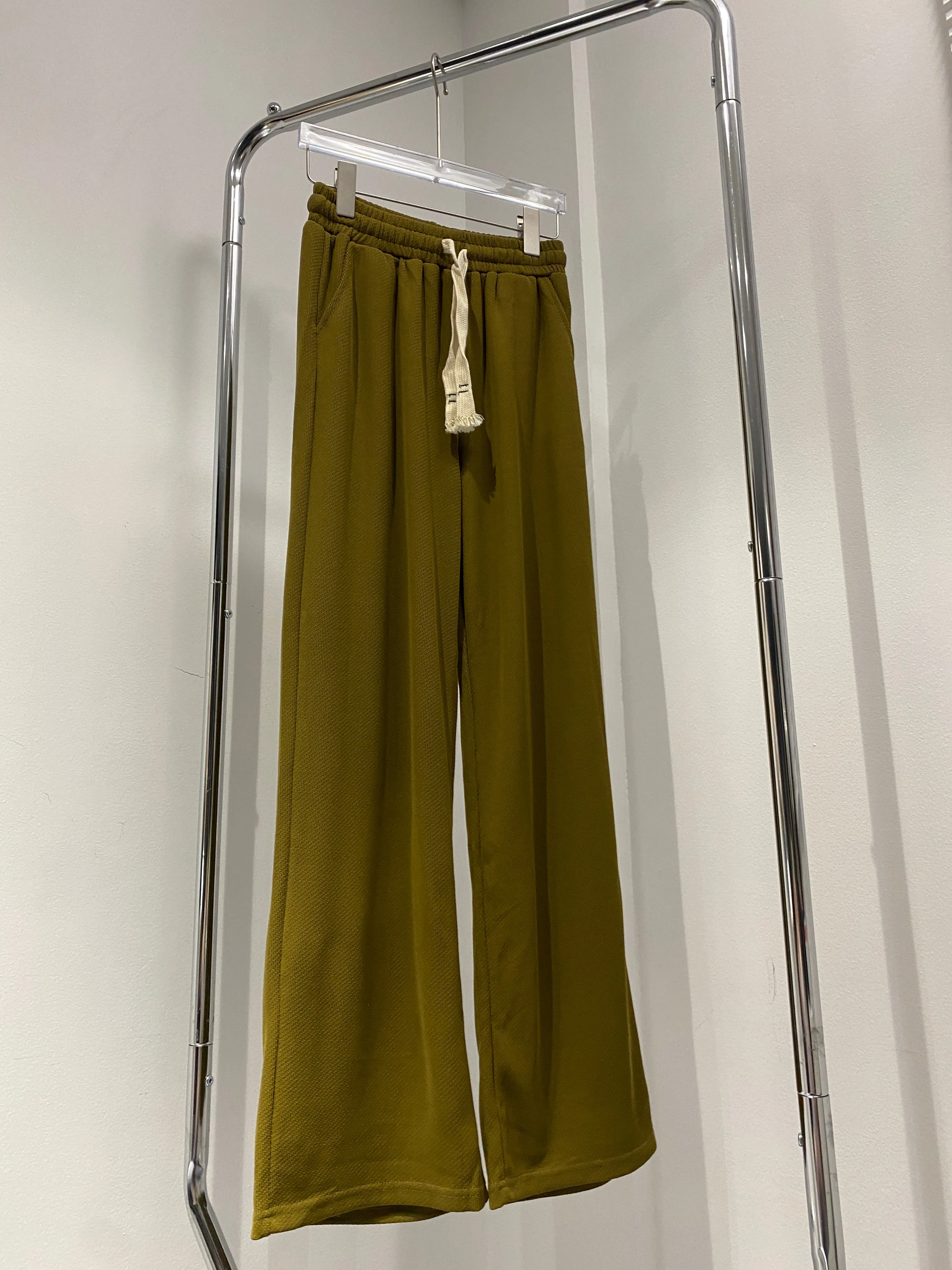 Textured Wide Leg Sweatpants - Moss